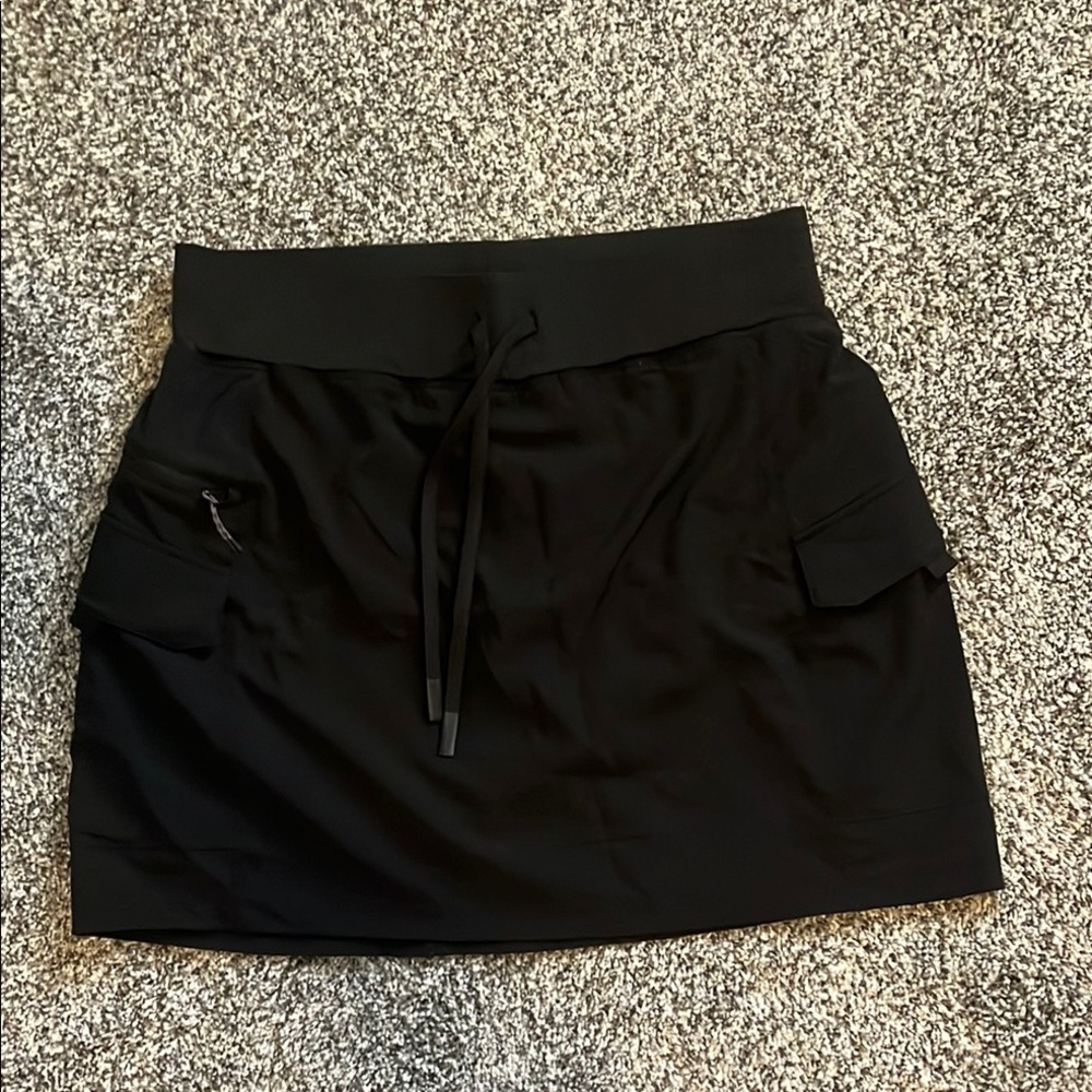 Gerry Black Mini Skirt with Pockets Medium